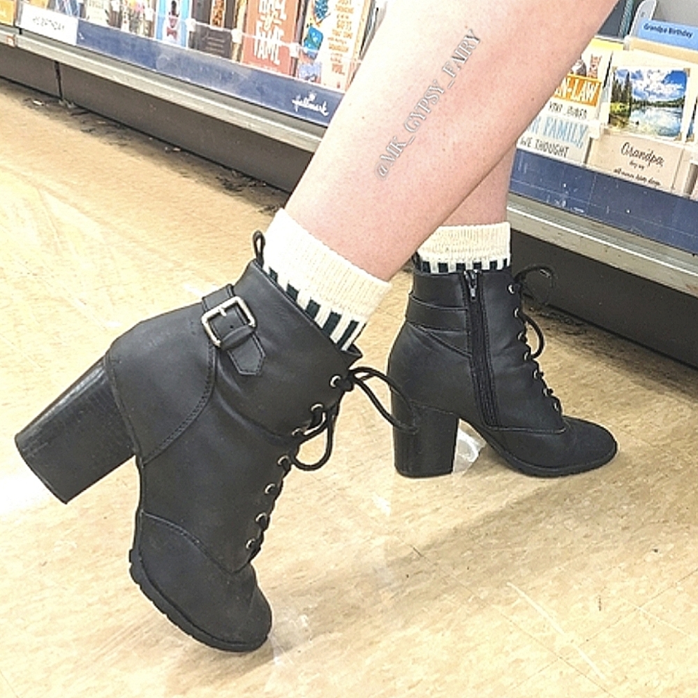 Witchy Black Brash Booties Lace Up Size 7.5